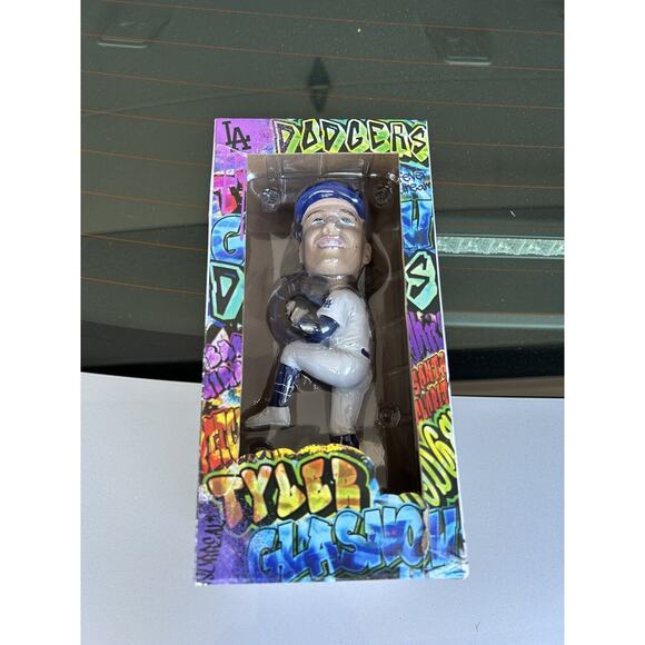 Los Angeles Dodgers Tyler Glasnow SGA Bobblehead 2024 - Picture 1 of 4